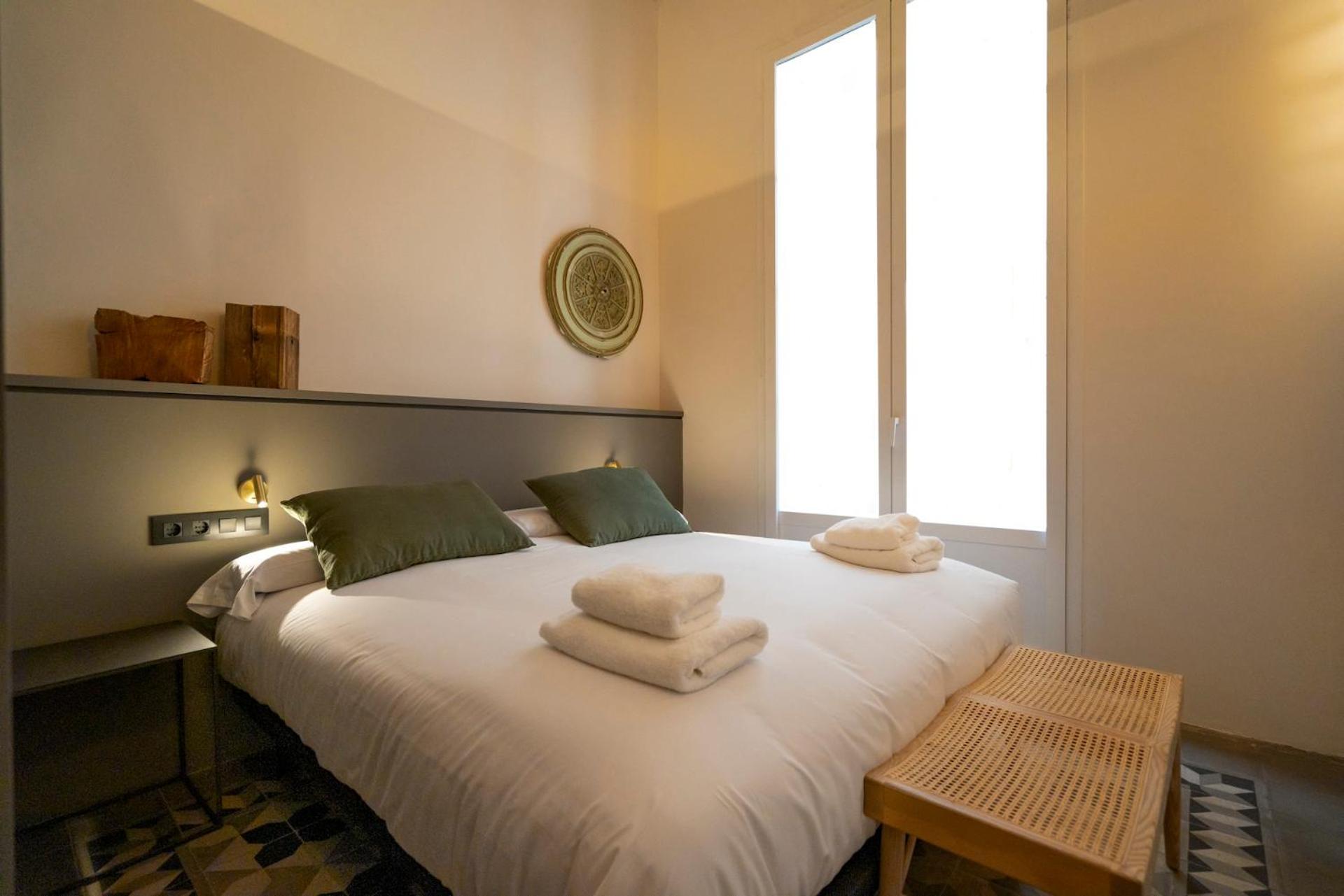 Hostal Porxos Garden Барселона Екстериор снимка