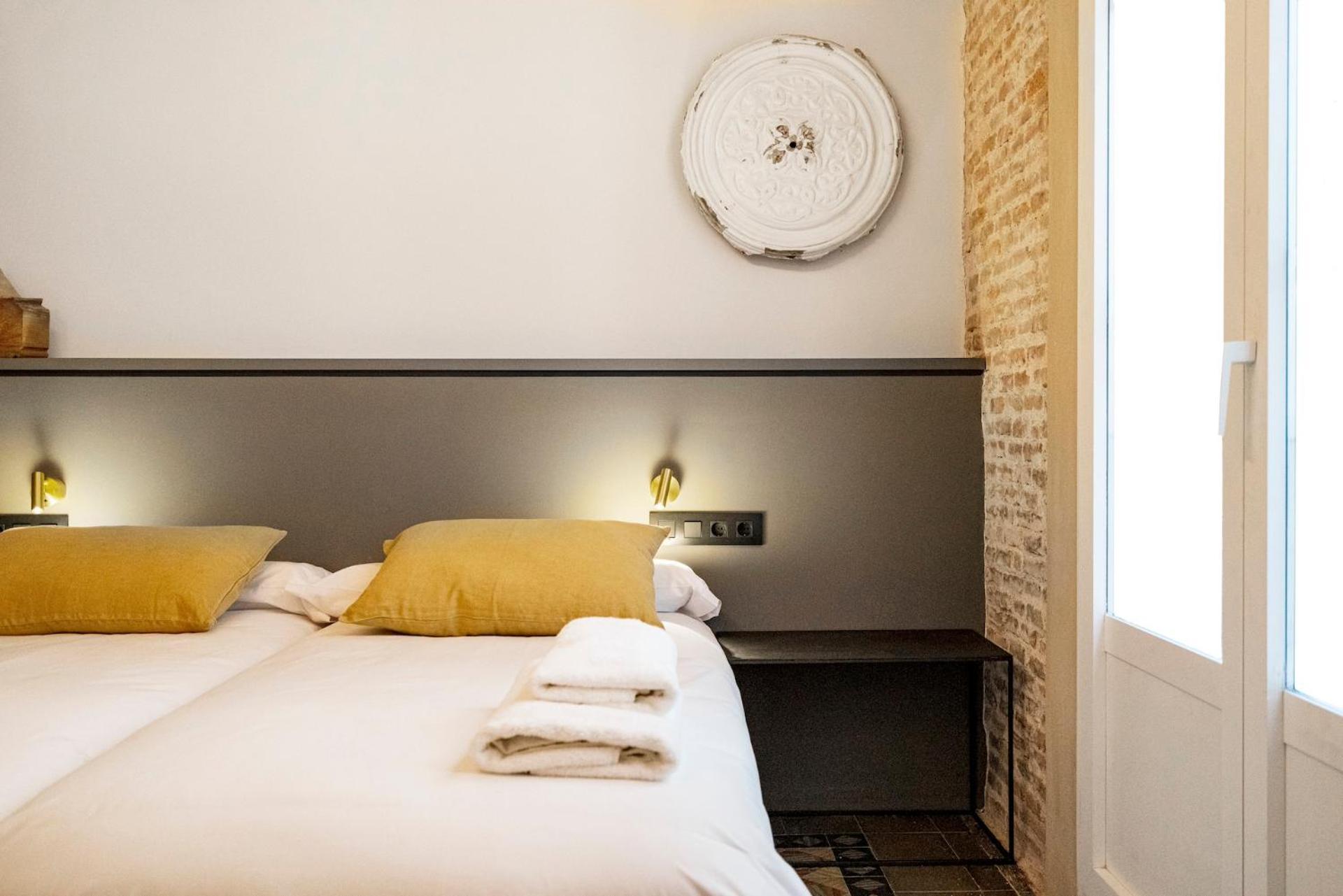Hostal Porxos Garden Барселона Екстериор снимка